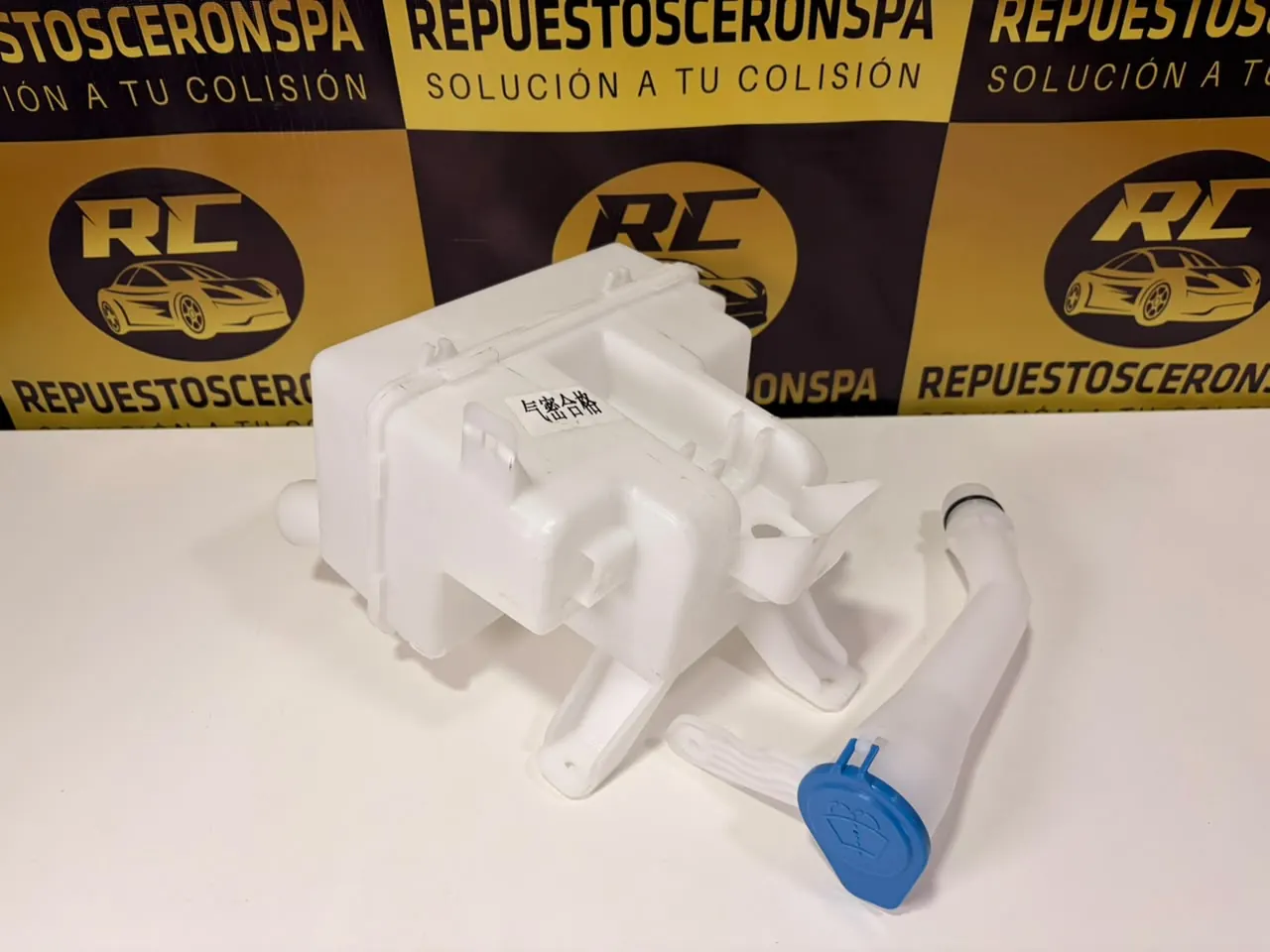 Depósito de agua limpiaparabrisas, foto 3 de 3