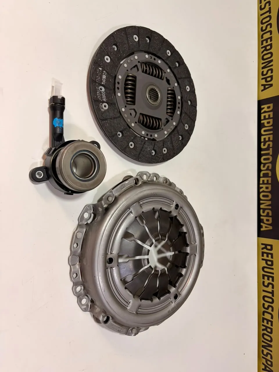 Kit de embrague: disco, prensa y collarín hidráulico, foto 2 de 2