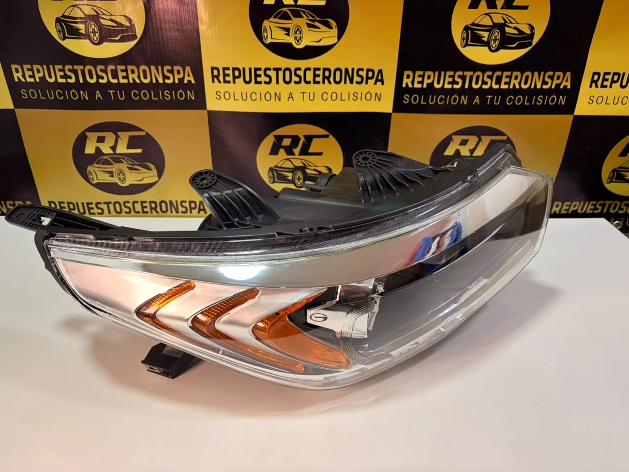 Faro delantero con soporte, foto 4 de 16